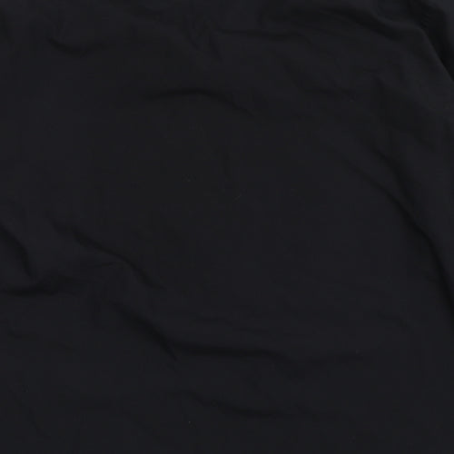 Taylor & Wright Mens Black    Button-Up Size 15.5
