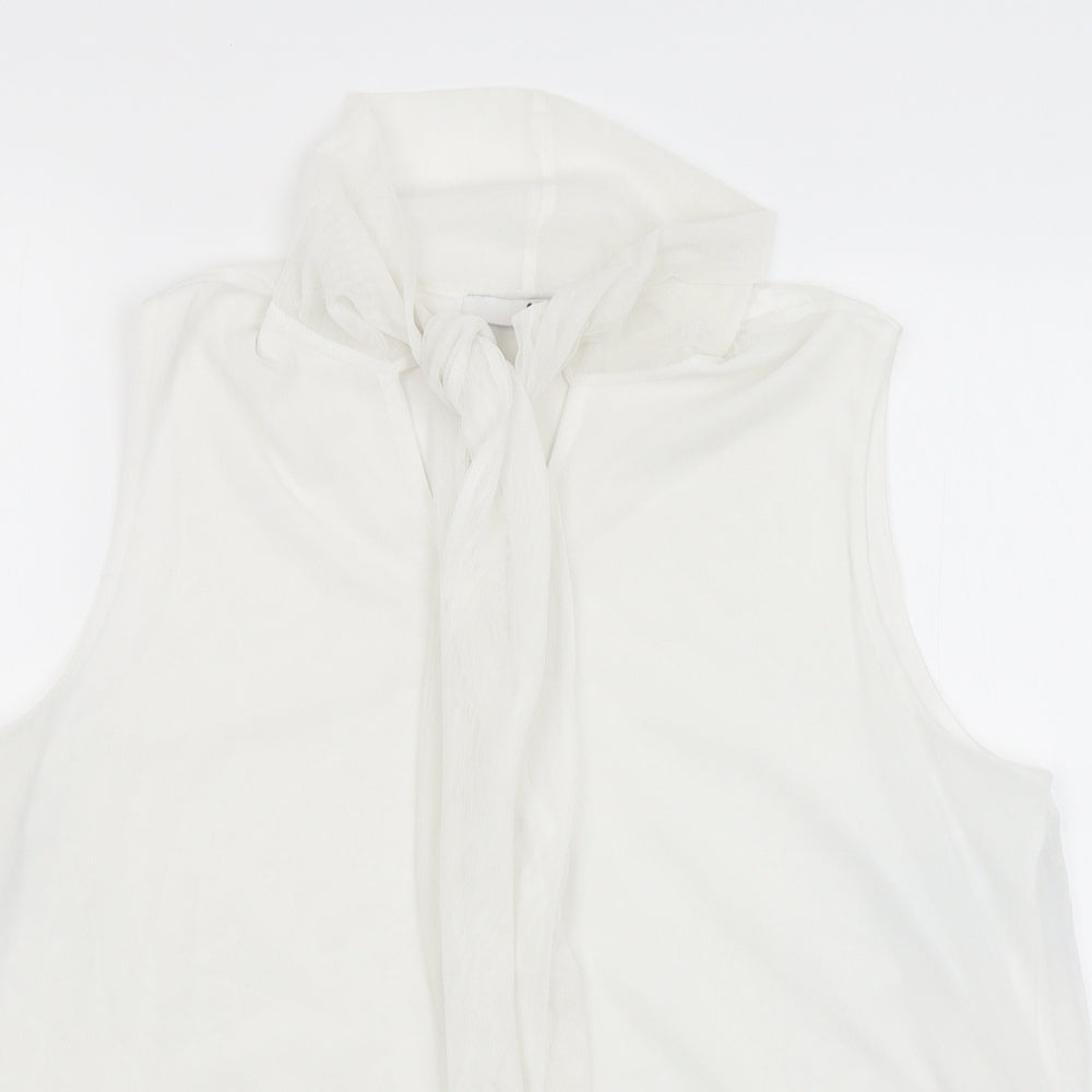 Very Womens White   Basic Tank Size 16