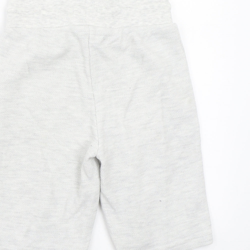 Primark Boys Grey   Sweat Shorts Size 9-10 Years