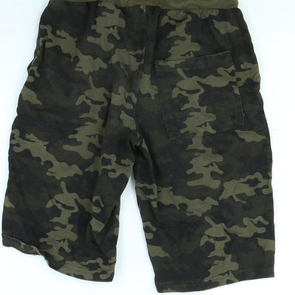 Primark Boys Green Camouflage  Sweat Shorts Size 12 Years