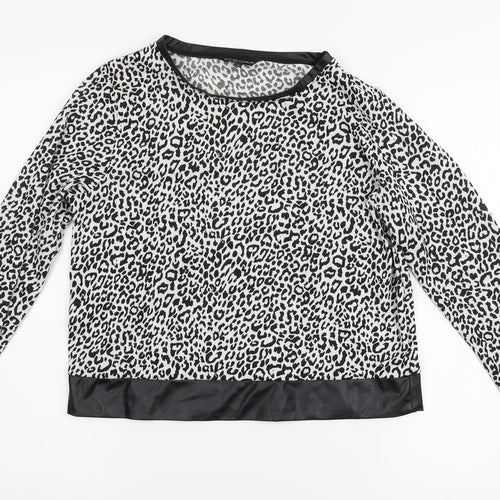 Candy Couture Womens White Animal Print  Basic T-Shirt Size 16  - faux leather trims