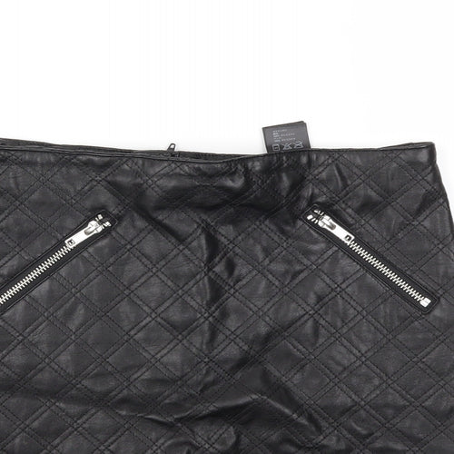 H&M Womens Black   A-Line Skirt Size 6