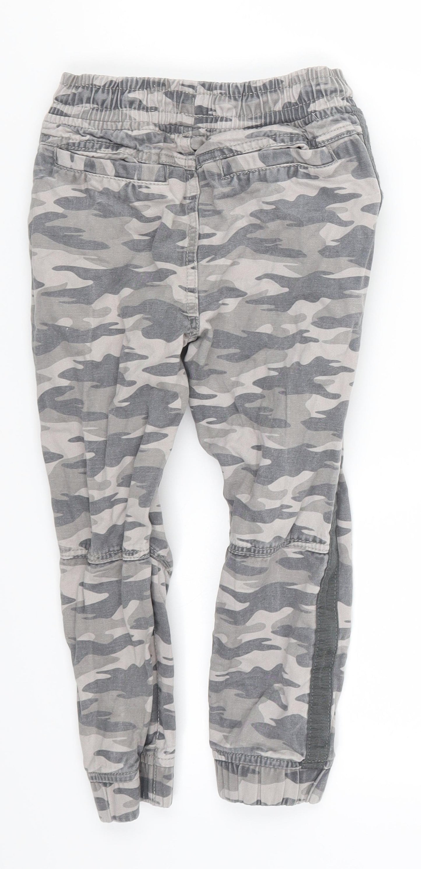 TU Boys Grey Camouflage  Cargo Trousers Size 5 Years
