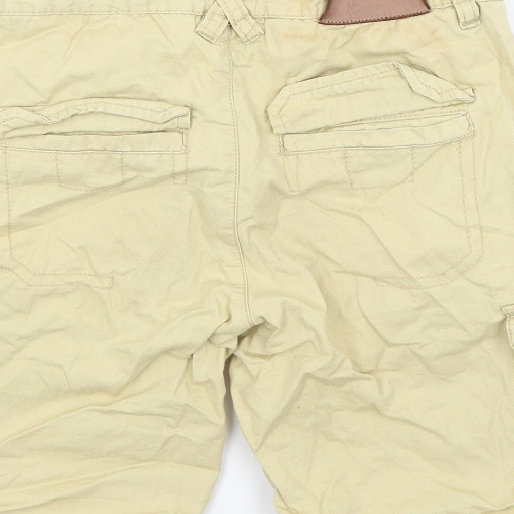 Firetrap Boys Beige   Bermuda Shorts Size 8-9 Years