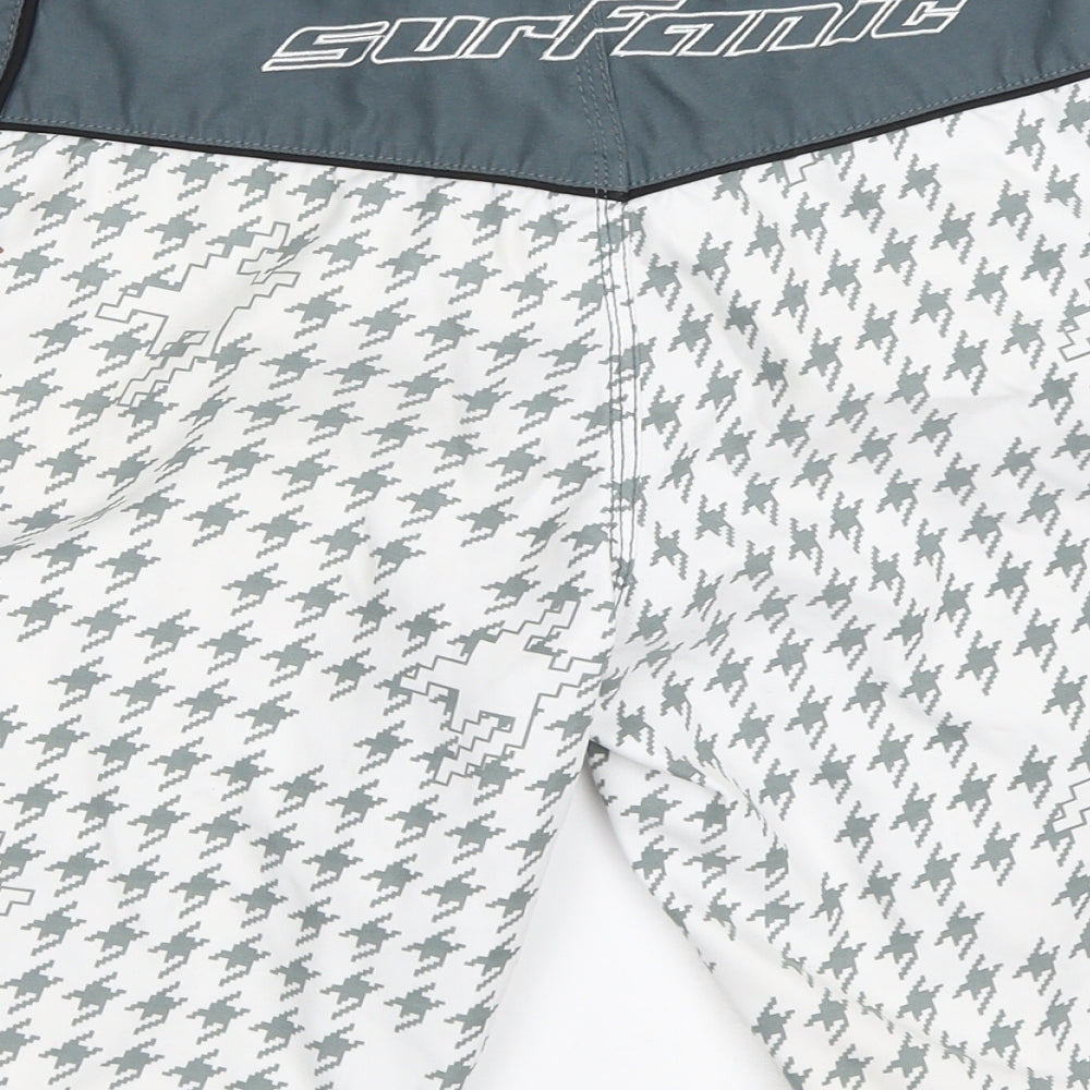 Surfanic Boys White   Bermuda Shorts Size 10 Years - swim shorts