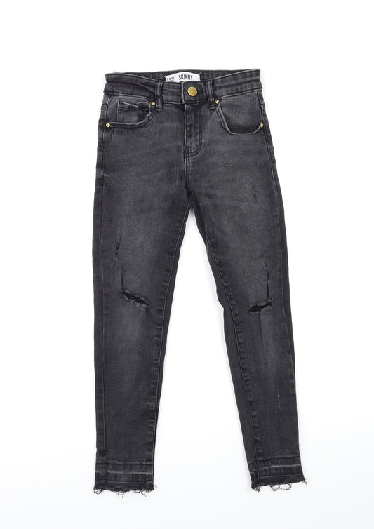 Front view of Denim & Co. girls’ black denim skinny jeans, size 7-8, years