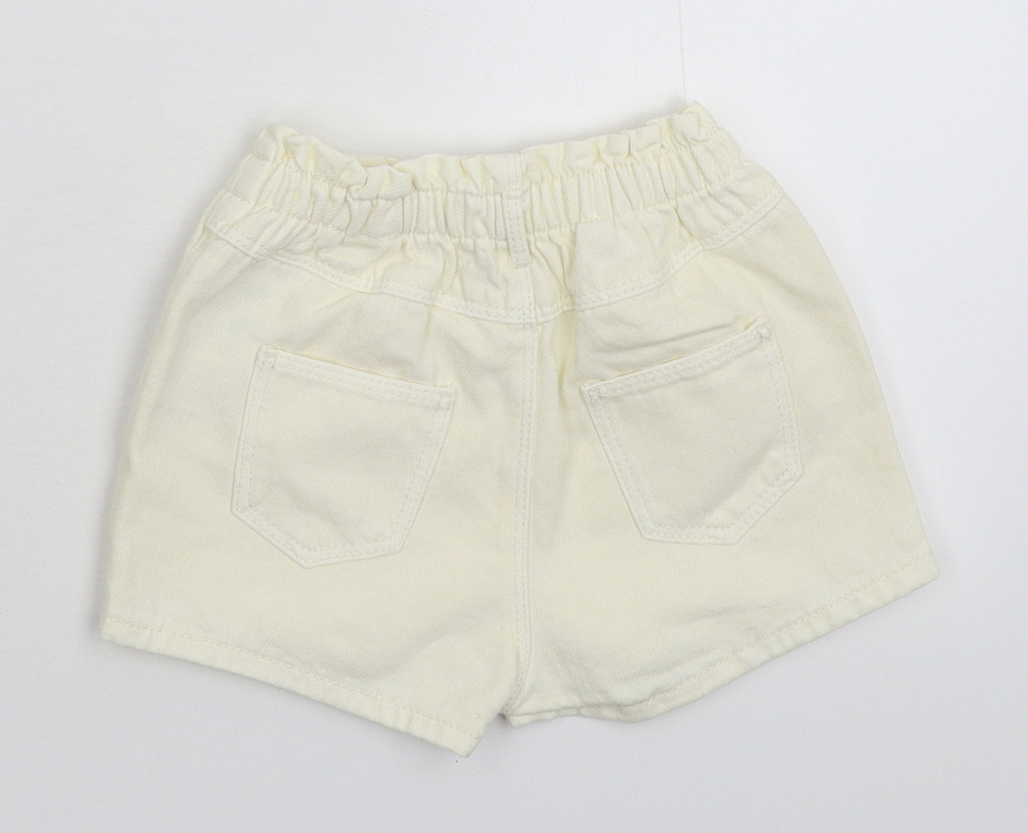 Zara Girls White  Denim Hot Pants Shorts Size 2-3 Years