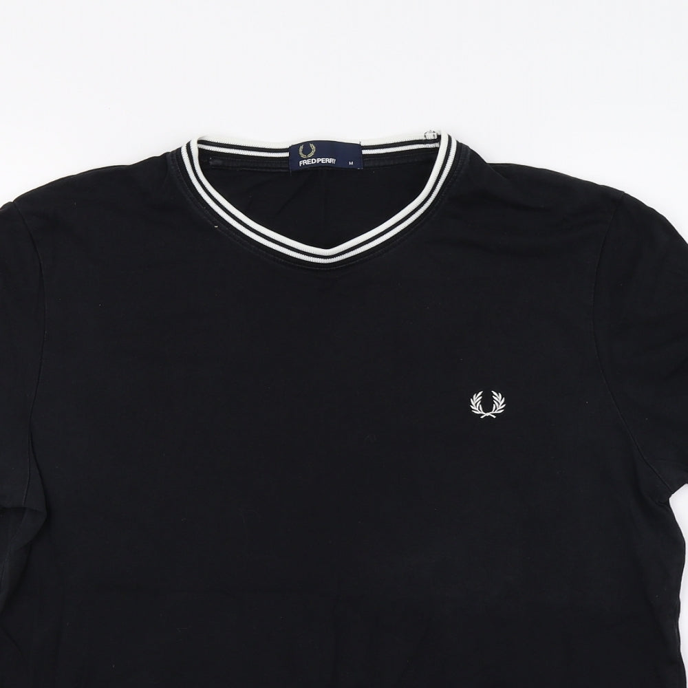 Fred Perry Mens Black    T-Shirt Size M