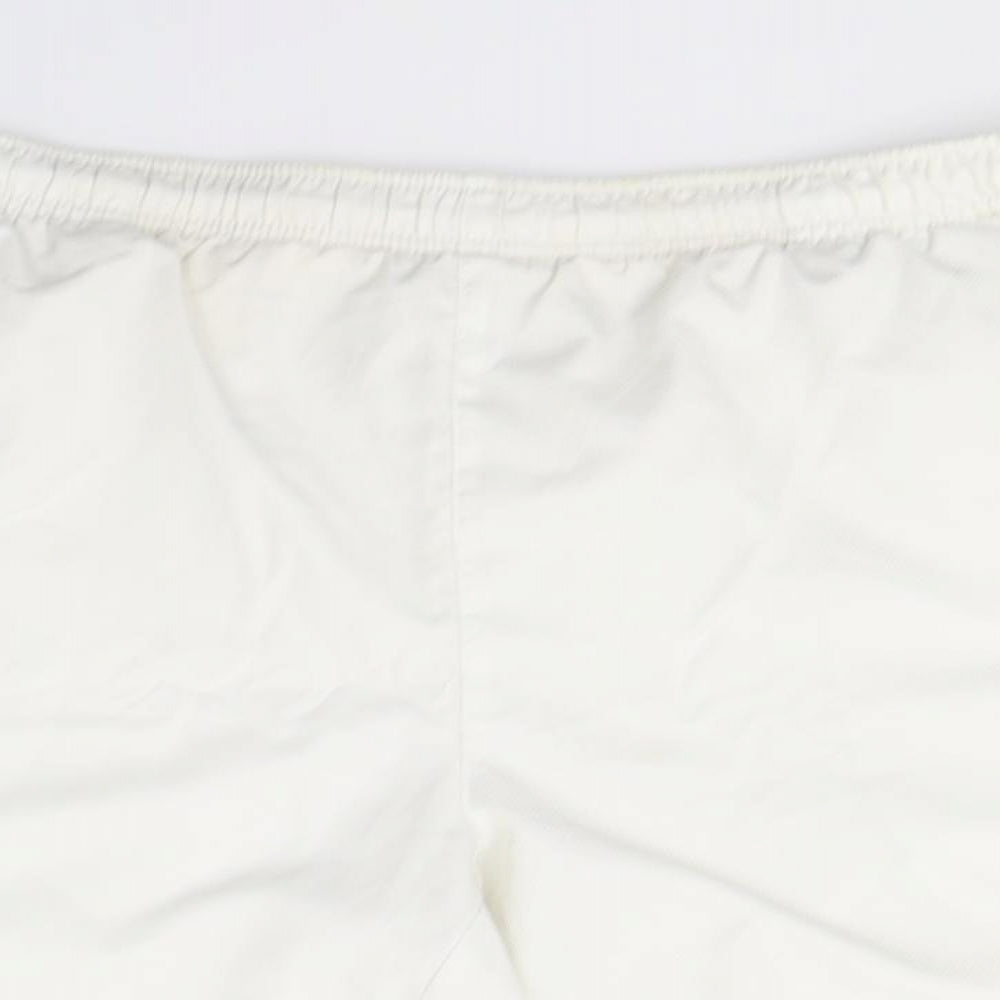 Lacoste Mens White   Bermuda Shorts Size XL