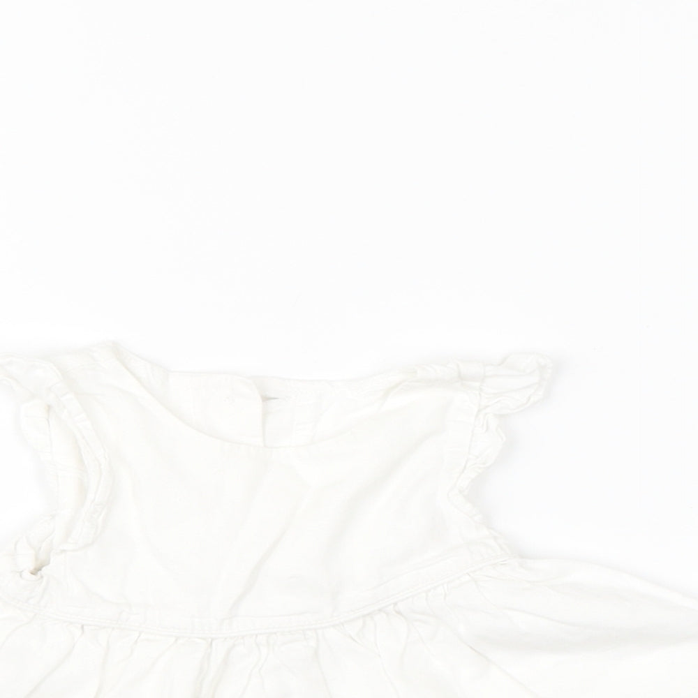 Disney  White   A-Line  Size 0-3 Months  - dumbo