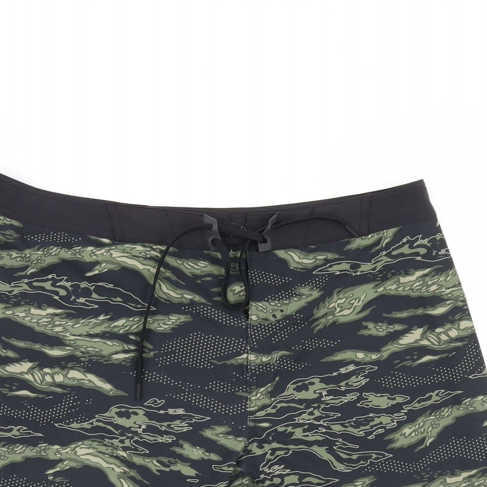 Reebok Mens Multicoloured Camouflage   Shorts Size 34