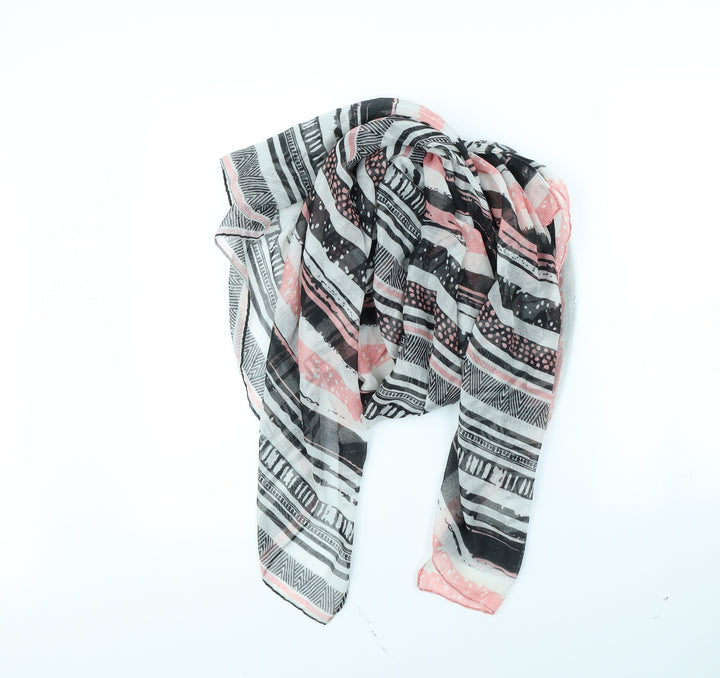 Preworn Womens Black Geometric   Scarf