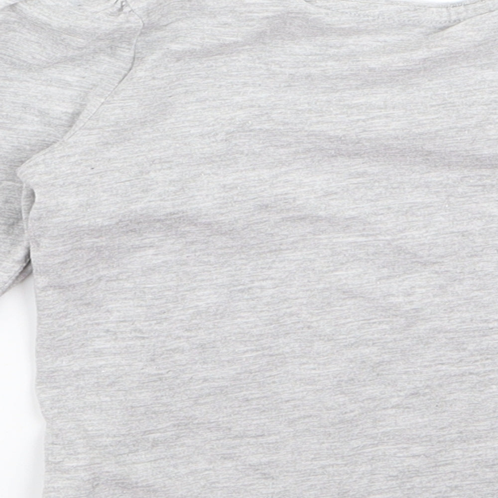 Young Dimension Girls Grey   Basic T-Shirt Size 3 Years  - follow your dreams