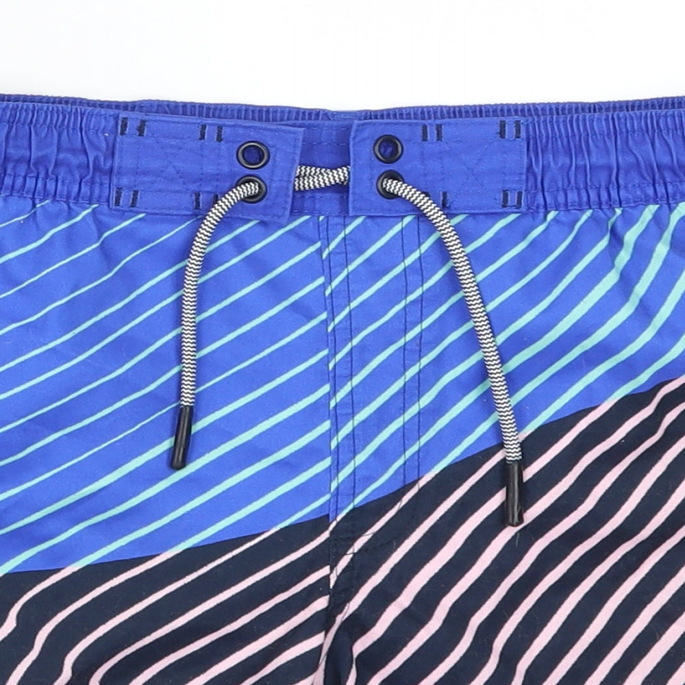 Preworn Mens Blue Striped  Bermuda Shorts Size 26 in - Pink