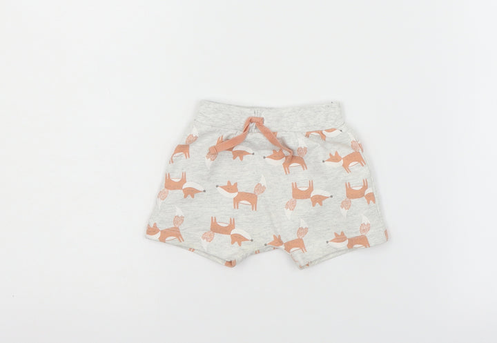 Preworn Baby Green   Cropped Trousers Size 6-9 Months