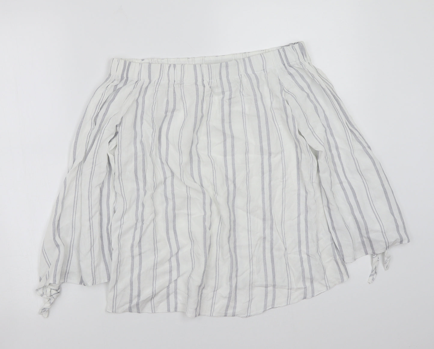 Papaya Womens White Striped  Basic Blouse Size S