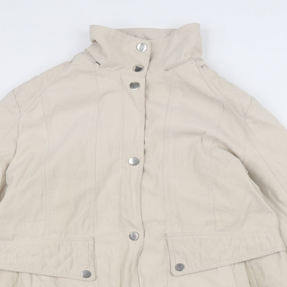 JCB Womens White   Jacket  Size 20