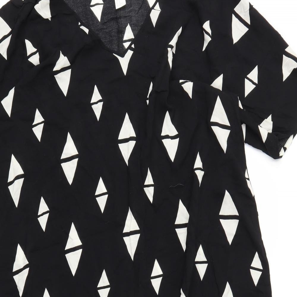 H&M Womens Black Geometric  Basic Blouse Size 14
