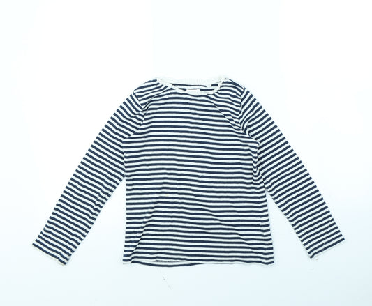 Front view of Next girls’ blue striped basic t-shirt, size 7, years