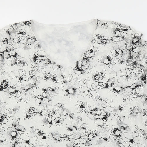 BM Womens White Floral  Basic Blouse Size M