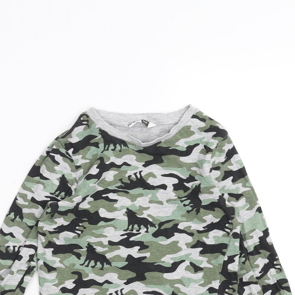 pep & co Boys Green Camouflage  Basic T-Shirt Size 4-5 Years