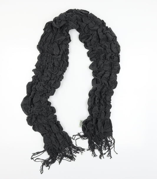 Front view of Lettuce unisex grey knit scarf