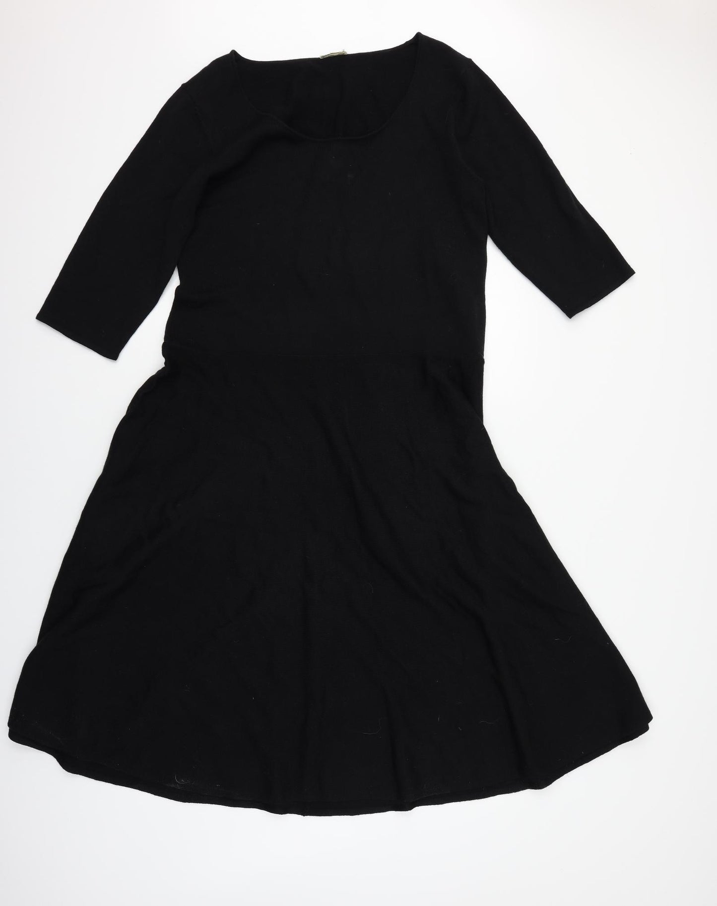 Preworn Womens Black   Fit & Flare  Size 18