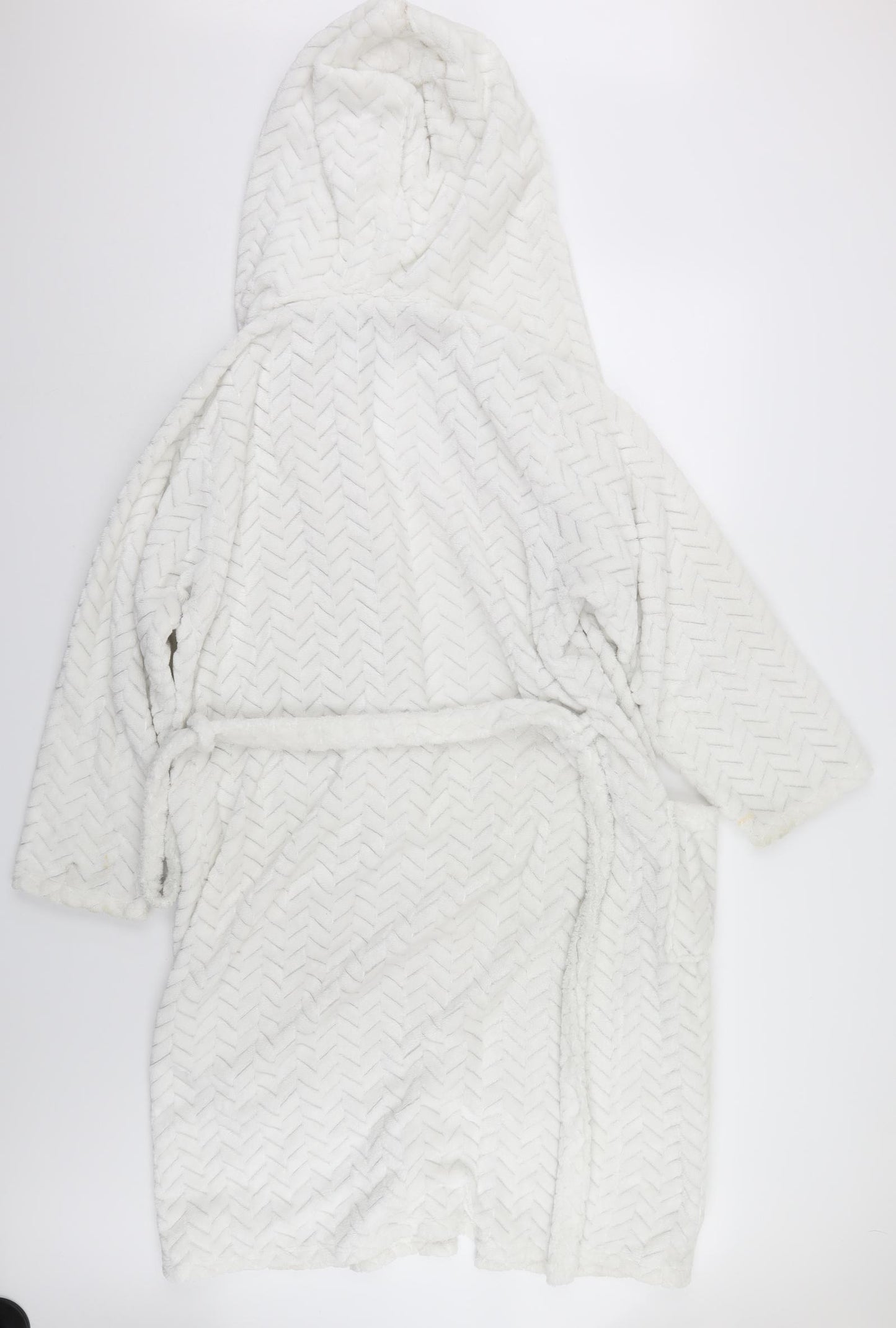 Nutmeg Womens White    Gown Size 10  - Dressing Gown