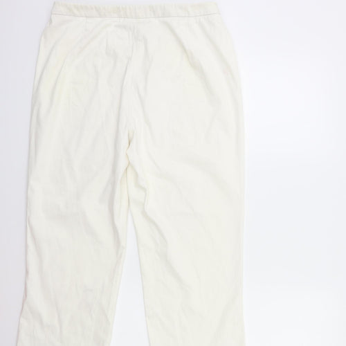 Marks and Spencer Womens White   Cropped Trousers Size 32 in L22 in