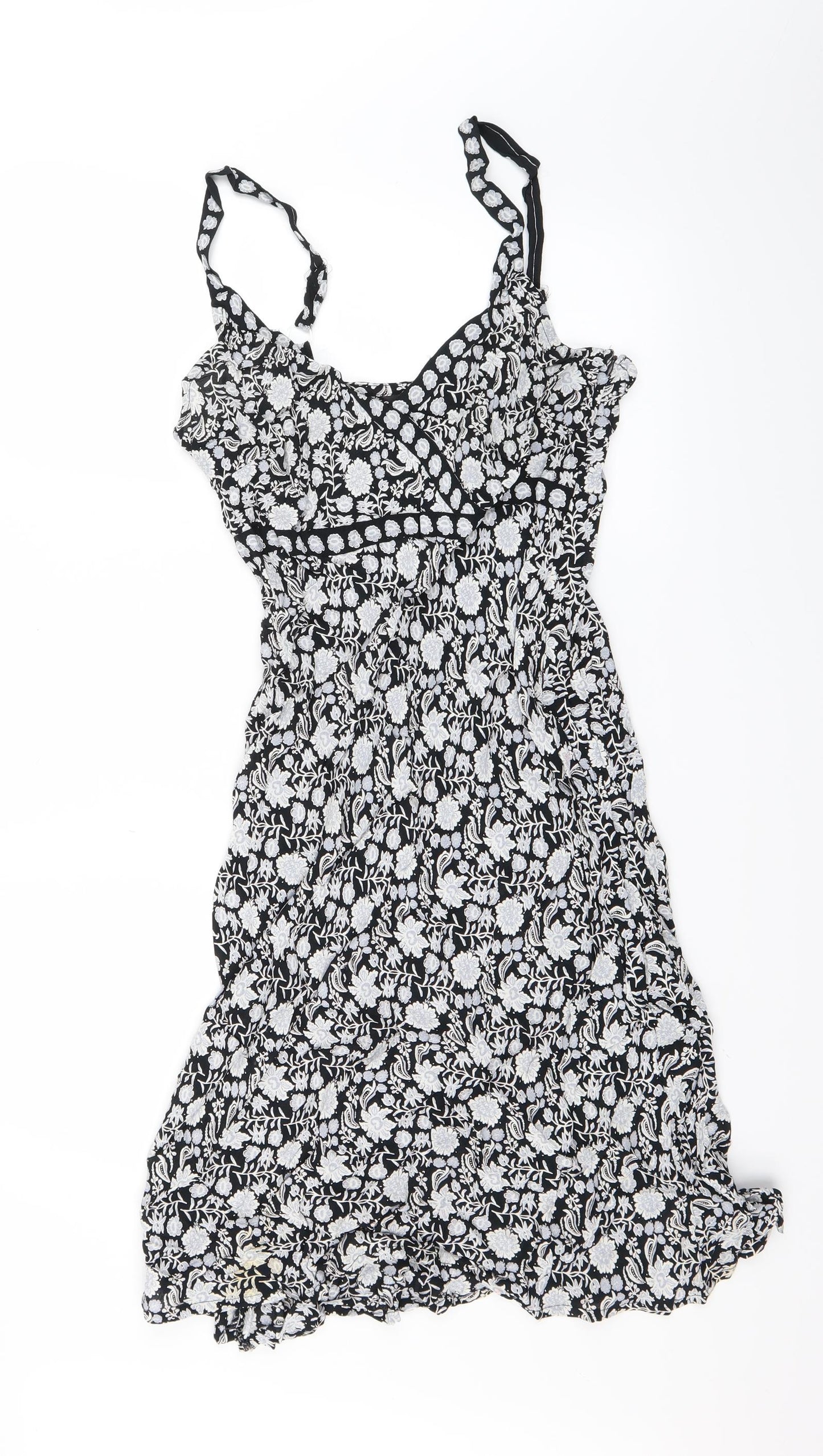 BM Womens Black Floral  Mini  Size 14