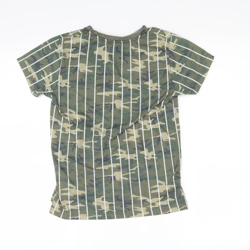 Primark Boys Green Striped  Basic T-Shirt Size 9-10 Years