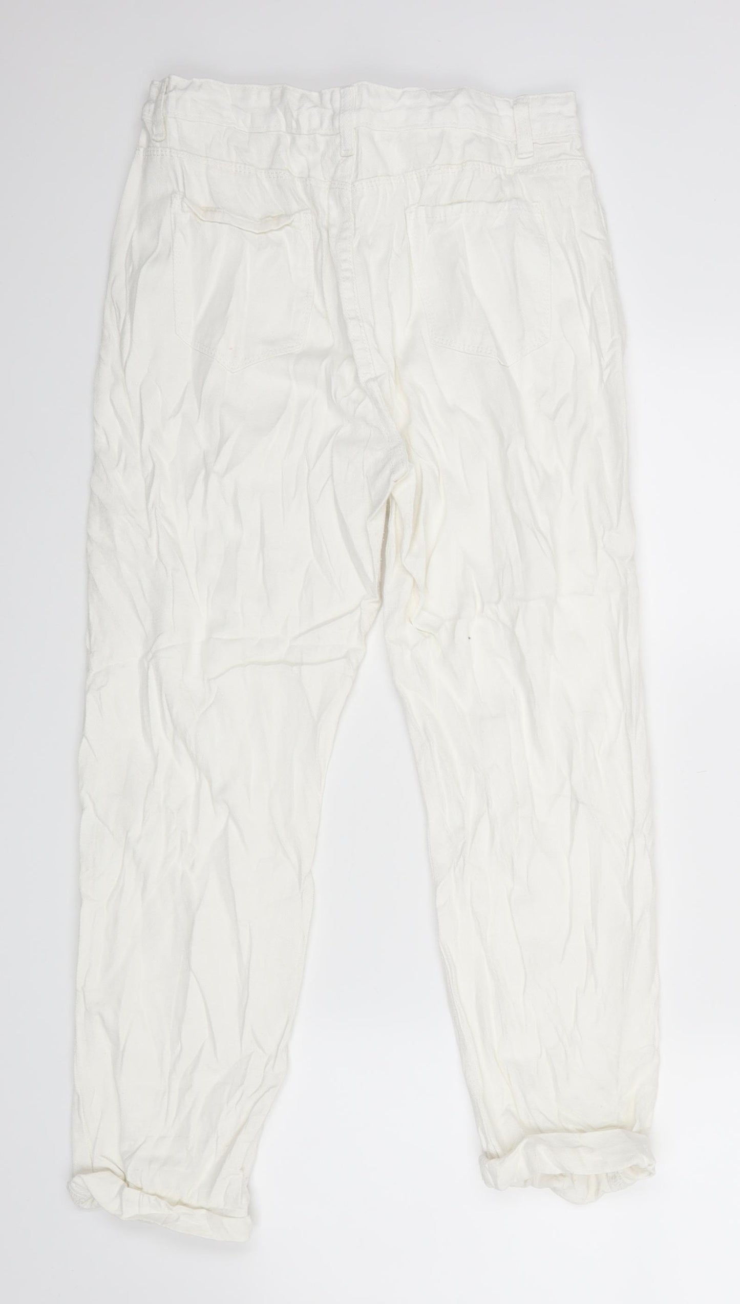 Preworn Womens White   Straight Jeans Size L L23 in