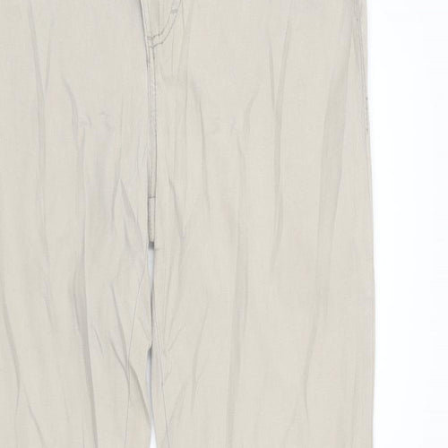 B. Young Womens Beige  Denim Skinny Jeans Size 36 L32 in