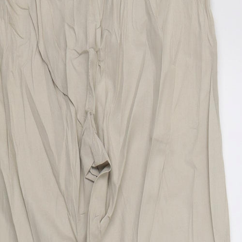 Evie Womens Beige   Cropped Trousers Size 8 L20 in
