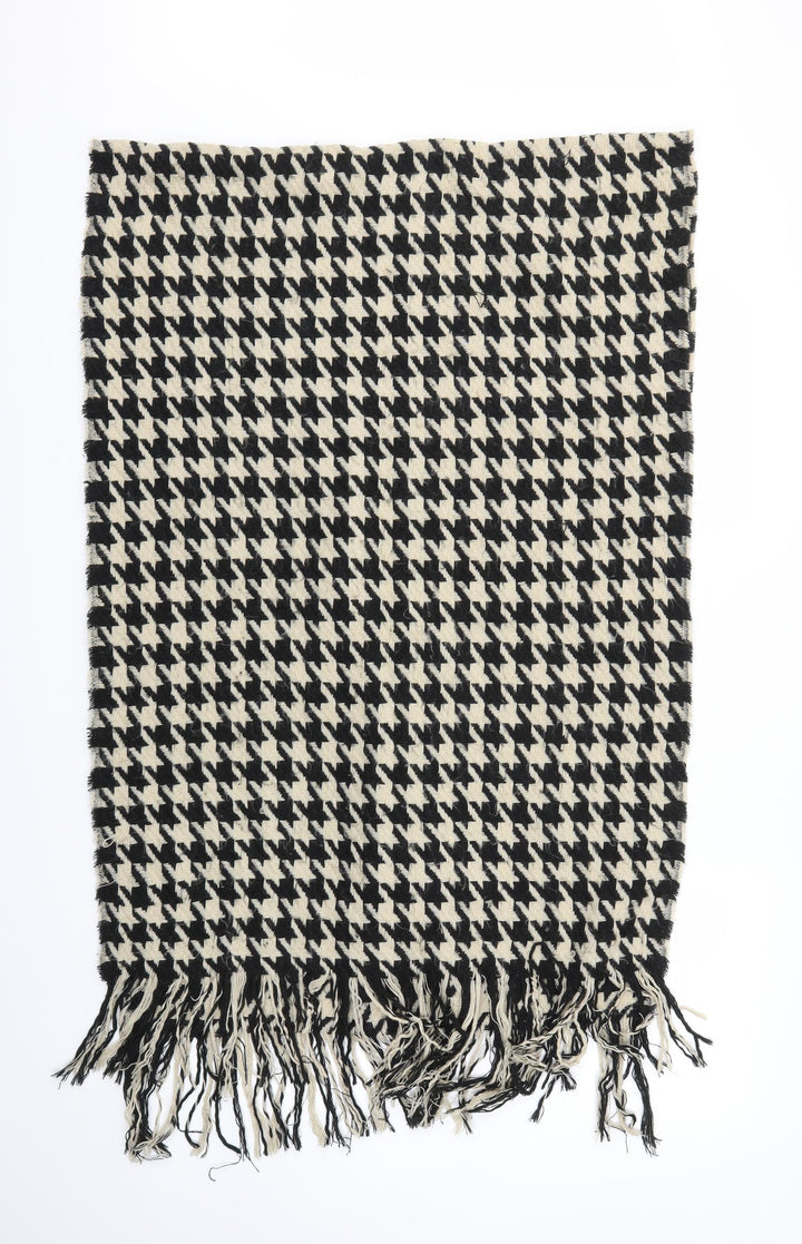 Preworn Womens Beige Argyle/Diamond Scarf