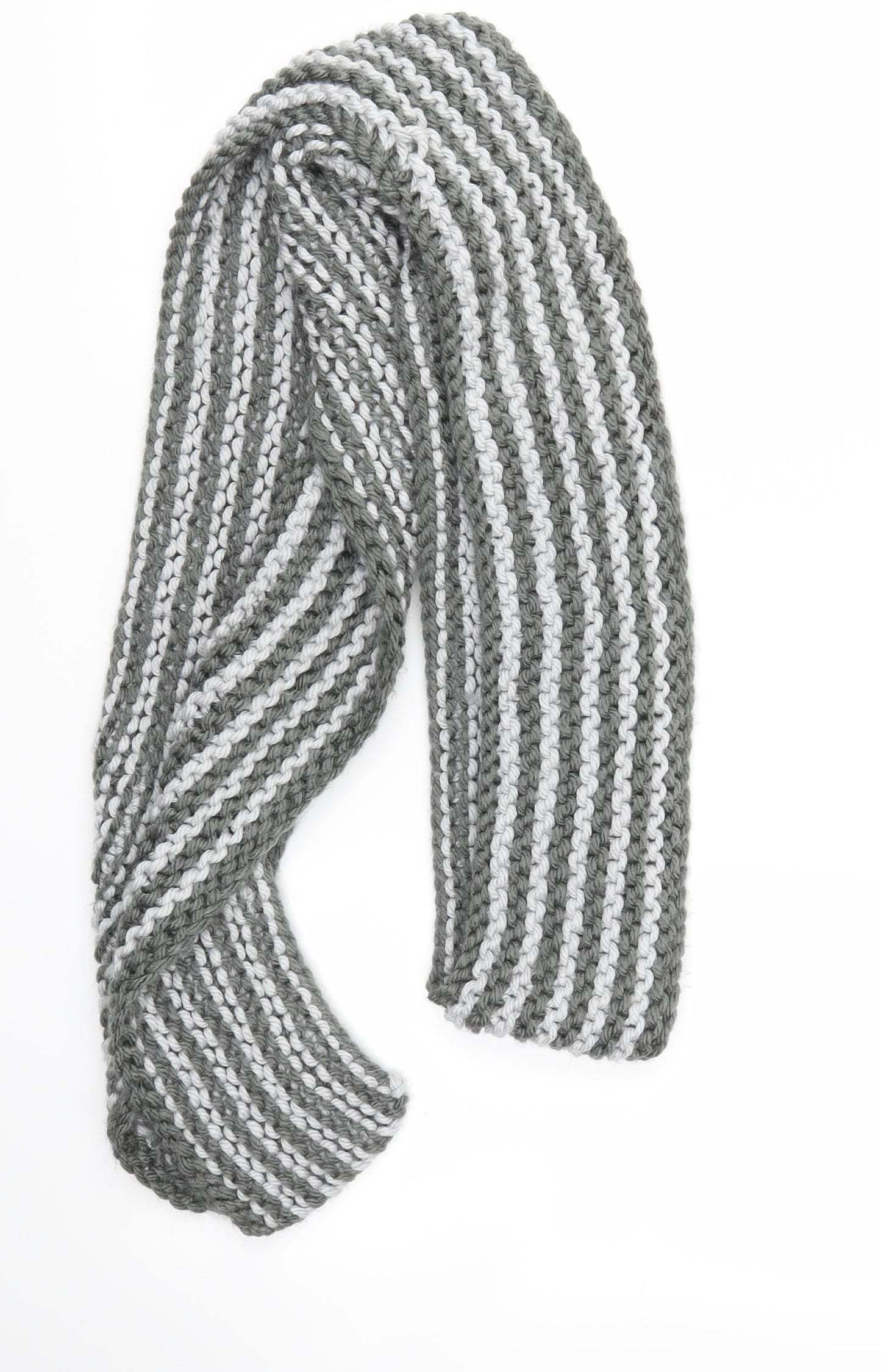 Preworn Unisex Grey   Scarf  Size Regular