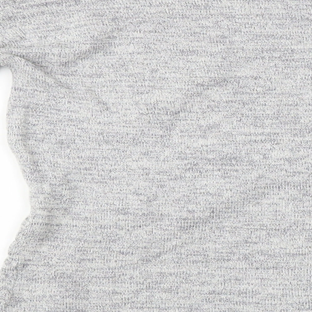 Primark  Girls Grey   Basic T-Shirt Size 8-9 Years  - Sequin detail