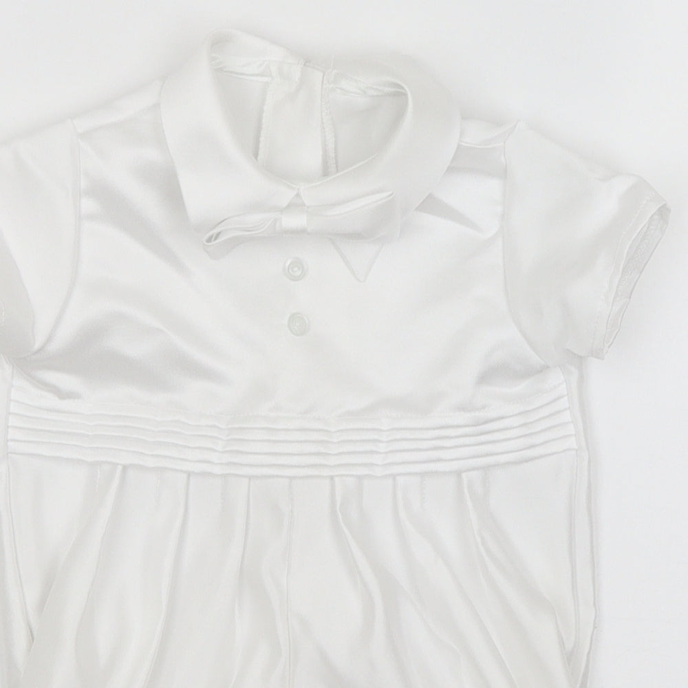 Preworn Baby White   Romper One-Piece Size 3-6 Months