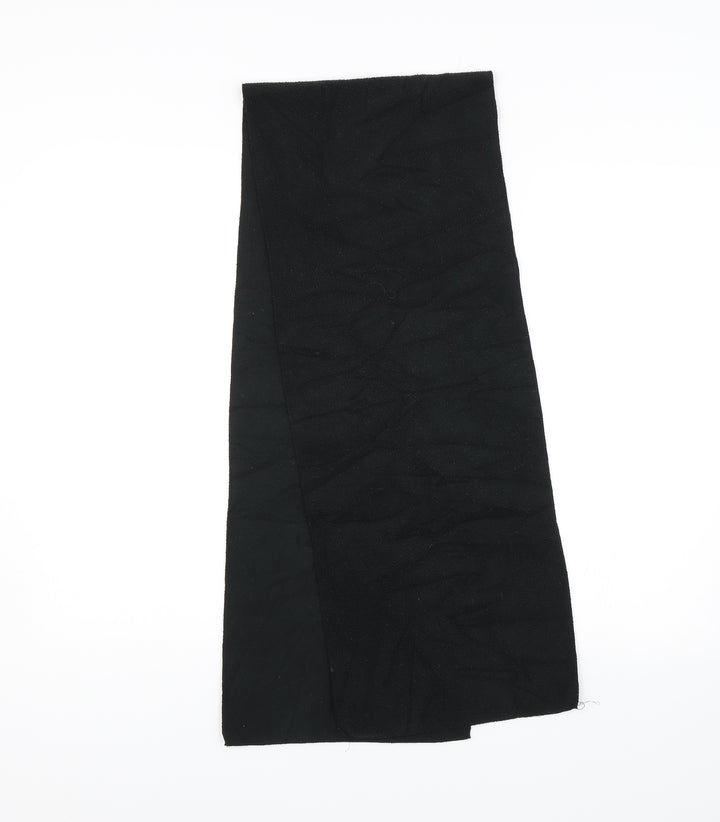 Preworn Unisex Black    Scarf