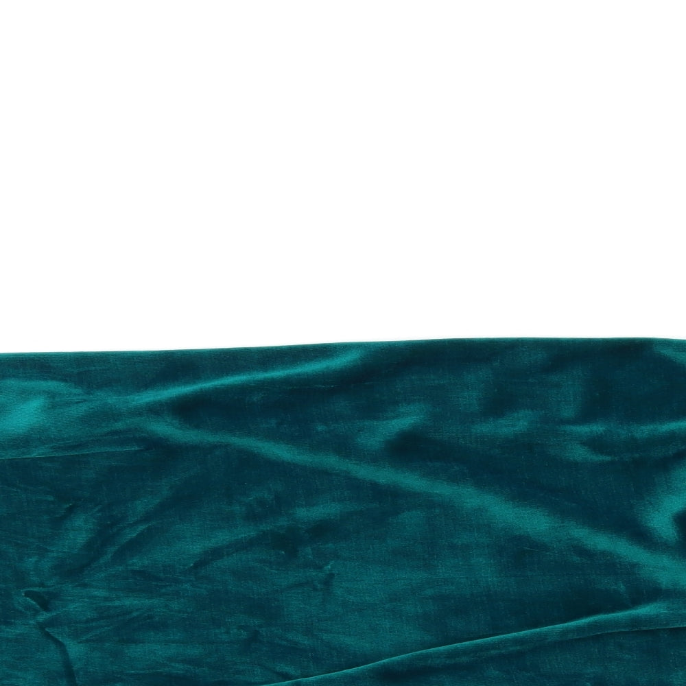 Preworn Womens Green  Velour Ball Gown  Size 16