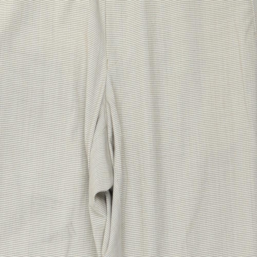 Marks and Spencer Mens Beige Check  Trousers  Size 36 in L28 in