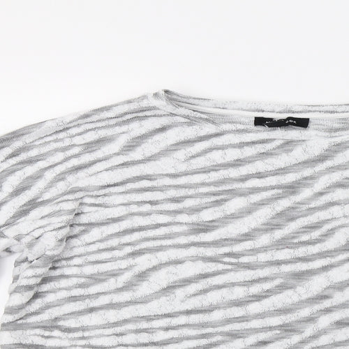 New Look Womens White Striped  Pullover Jumper Size S