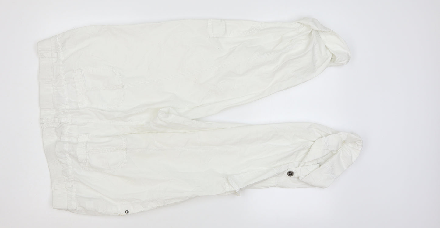 Preworn Womens White   Capri Trousers Size L L20.5 in