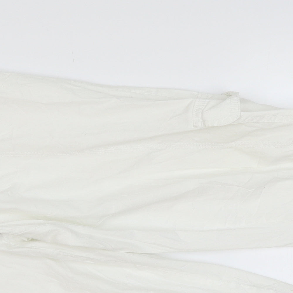 Preworn Womens White   Capri Trousers Size L L20.5 in