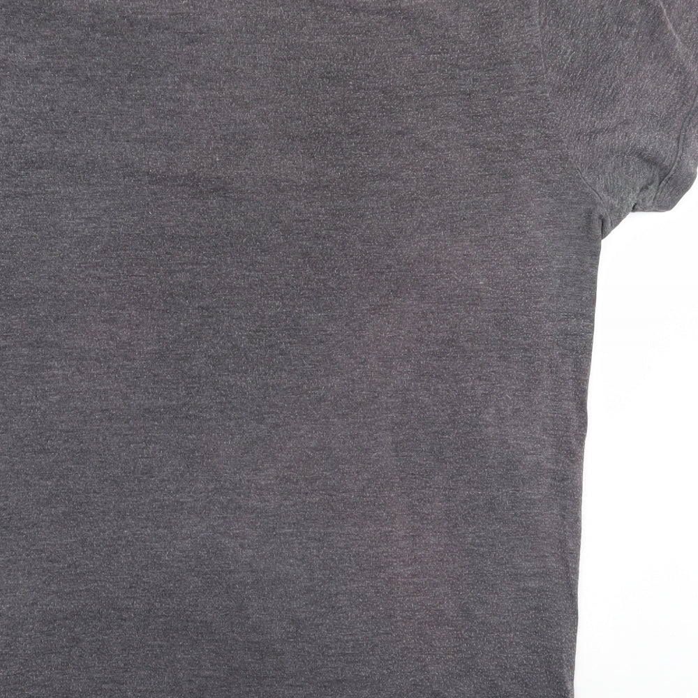 Preworn Mens Grey    T-Shirt Size M