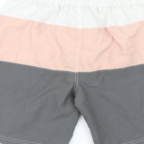 Cedar Wood State Mens Grey   Bermuda Shorts Size S