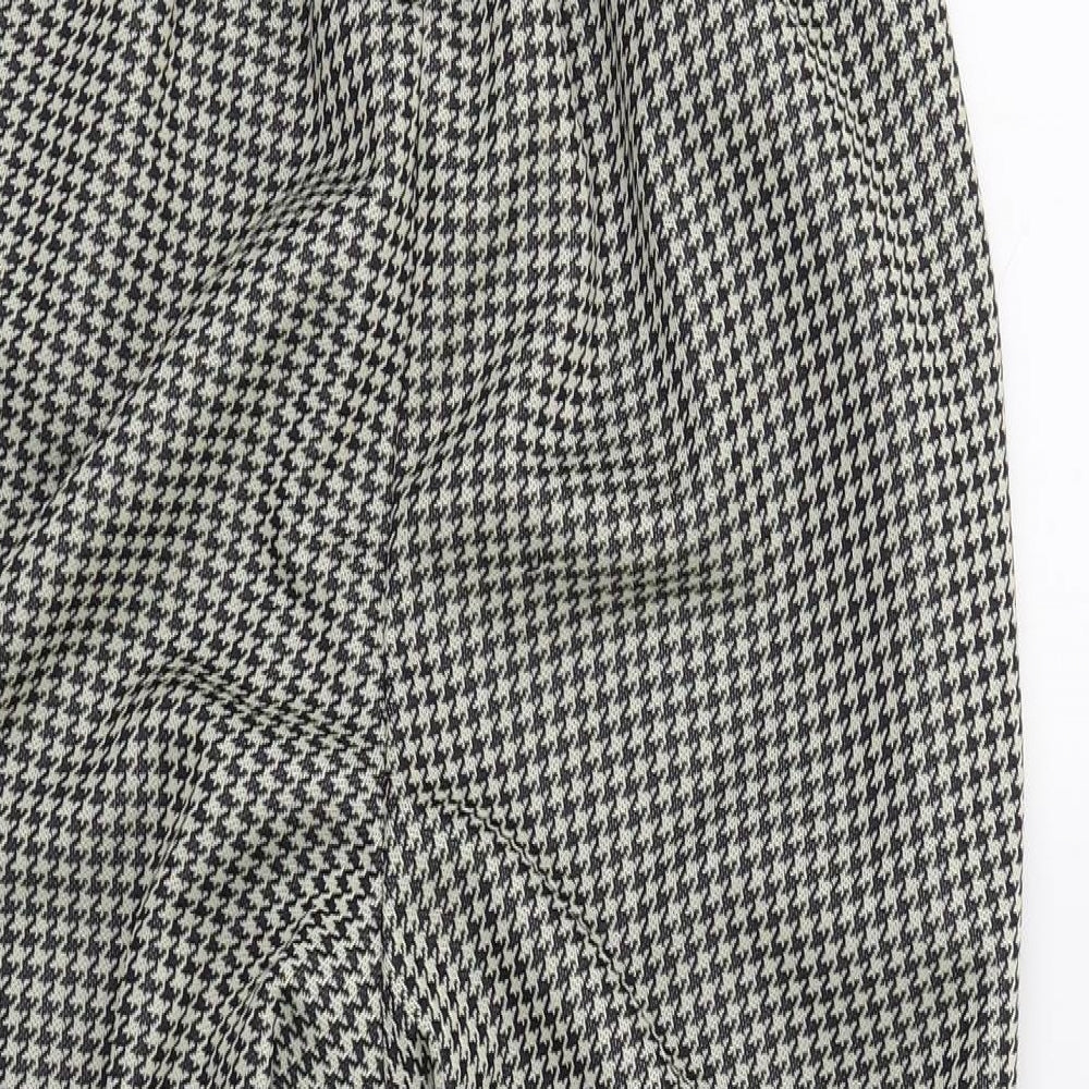 Marks and Spencer Womens Grey Check  Capri Trousers Size 12 L23 in