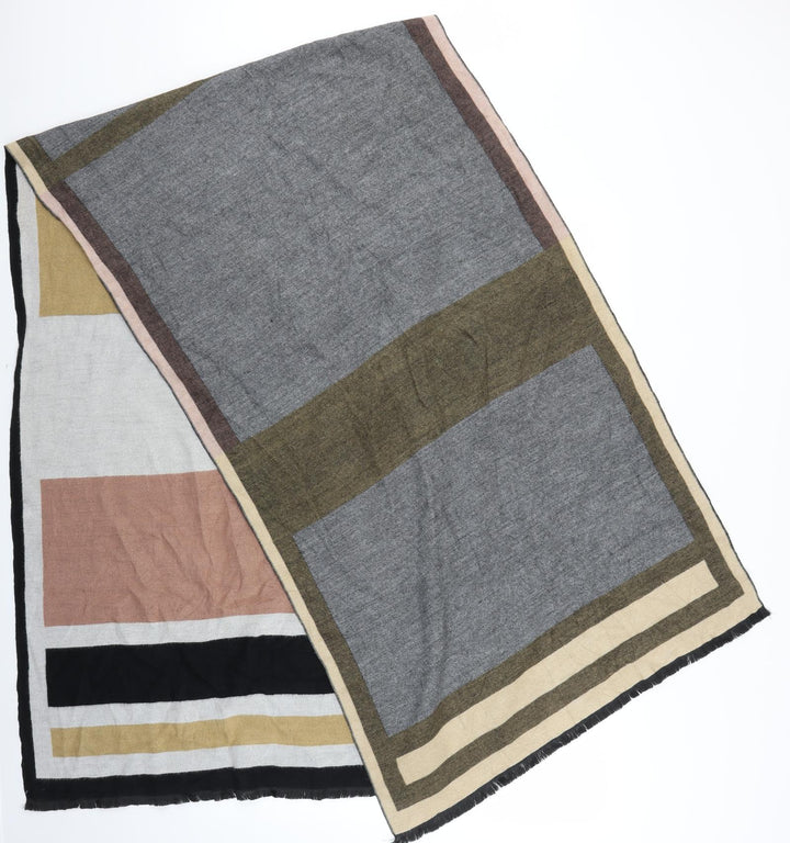 Preworn Womens Black Geometric   Scarf