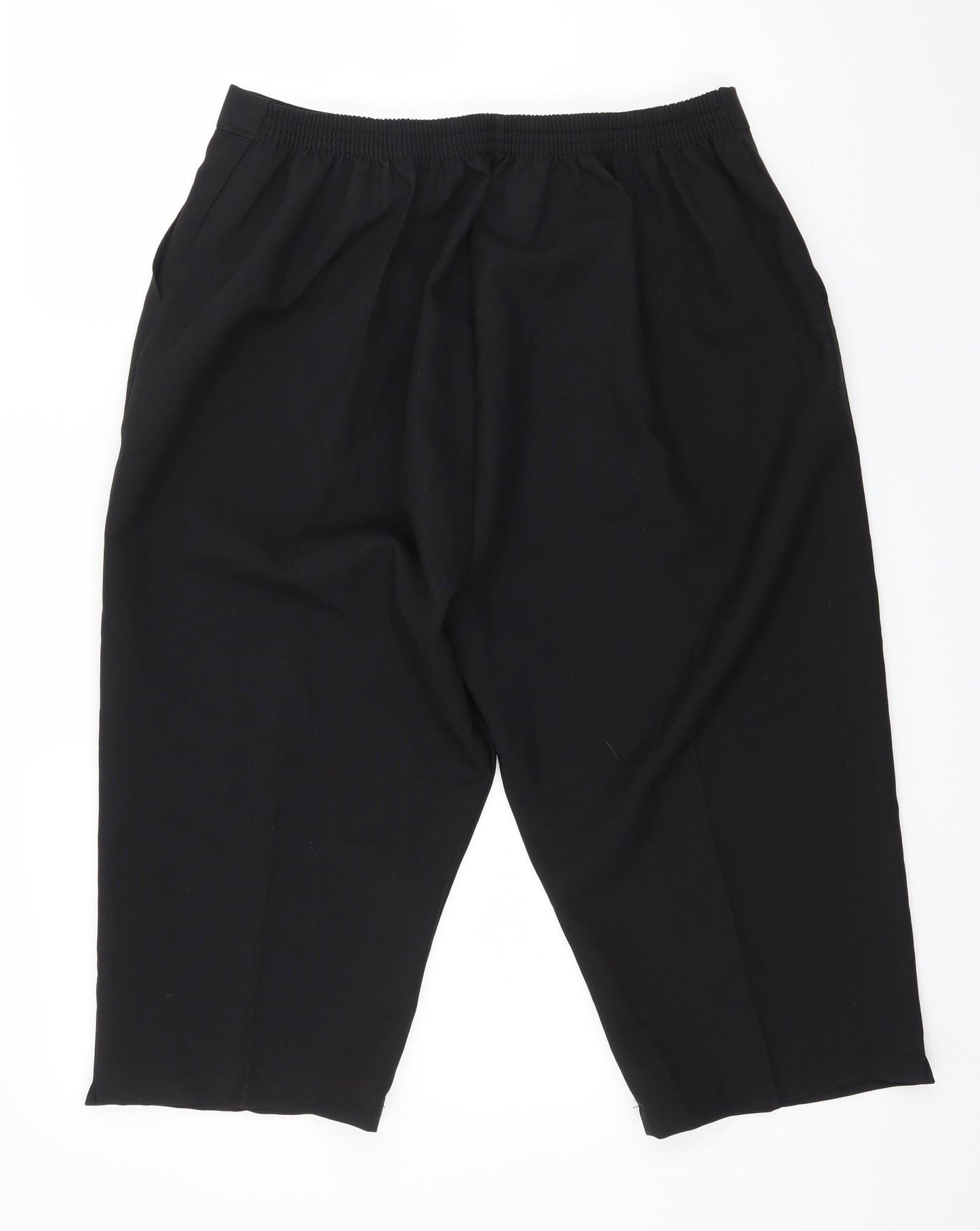 Preworn Womens Black   Cropped Trousers Size 20 L20 in