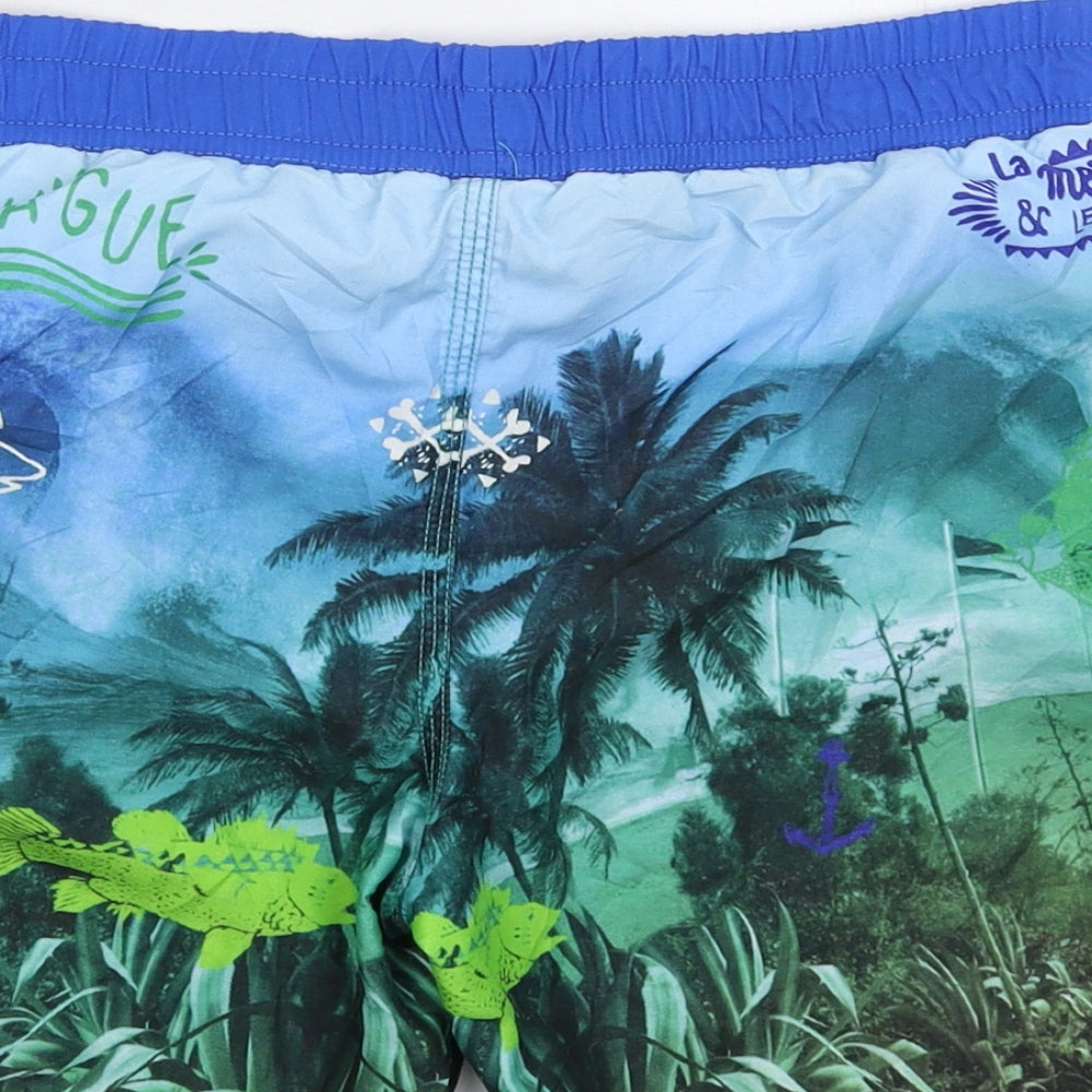 DP... am Boys Multicoloured   Bermuda Shorts Size 10 Years